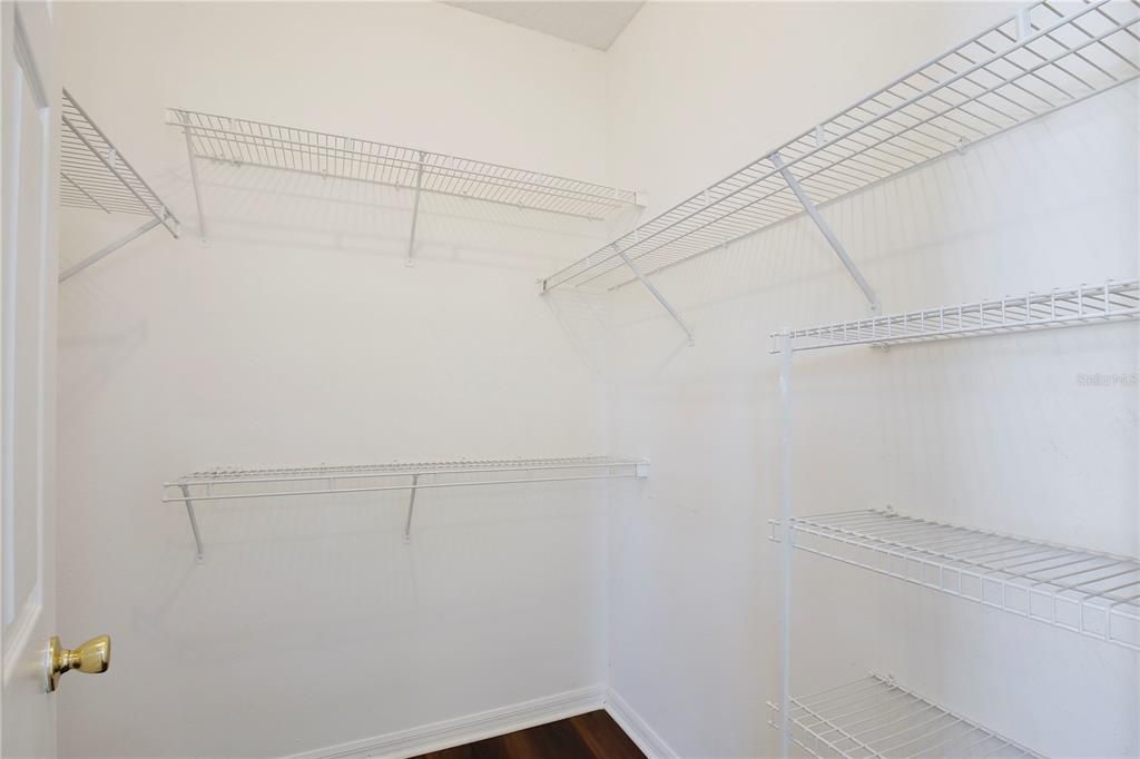 For Rent: $1,995 (3 beds, 2 baths, 1493 Square Feet)