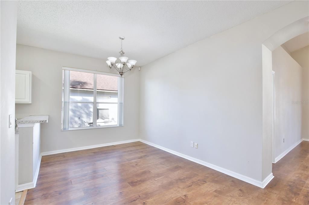 For Rent: $1,995 (3 beds, 2 baths, 1493 Square Feet)