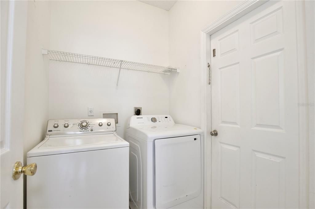For Rent: $1,995 (3 beds, 2 baths, 1493 Square Feet)