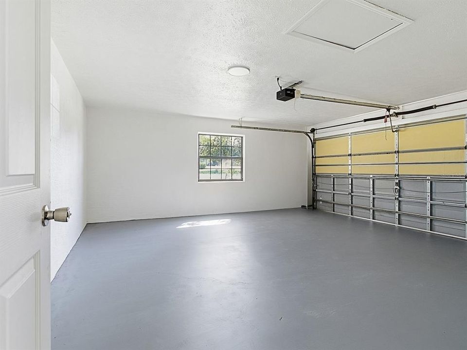 For Sale: $350,000 (4 beds, 2 baths, 2167 Square Feet)