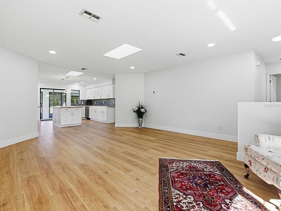 For Sale: $350,000 (4 beds, 2 baths, 2167 Square Feet)