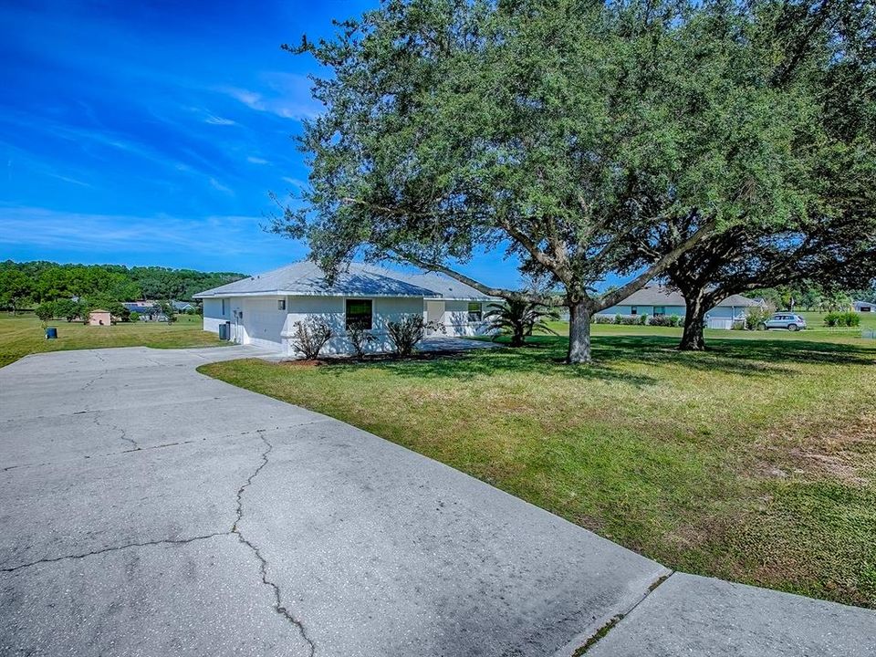 For Sale: $350,000 (4 beds, 2 baths, 2167 Square Feet)