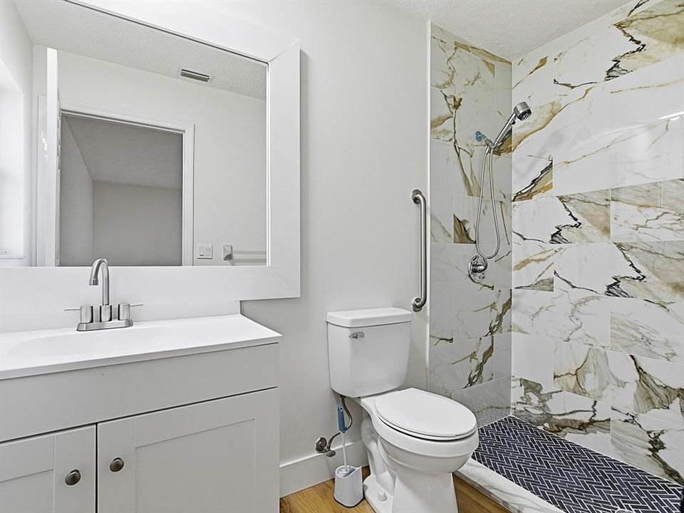 For Sale: $350,000 (4 beds, 2 baths, 2167 Square Feet)