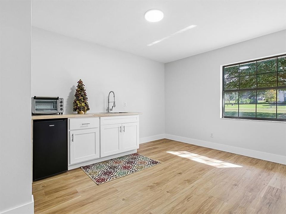 For Sale: $350,000 (4 beds, 2 baths, 2167 Square Feet)