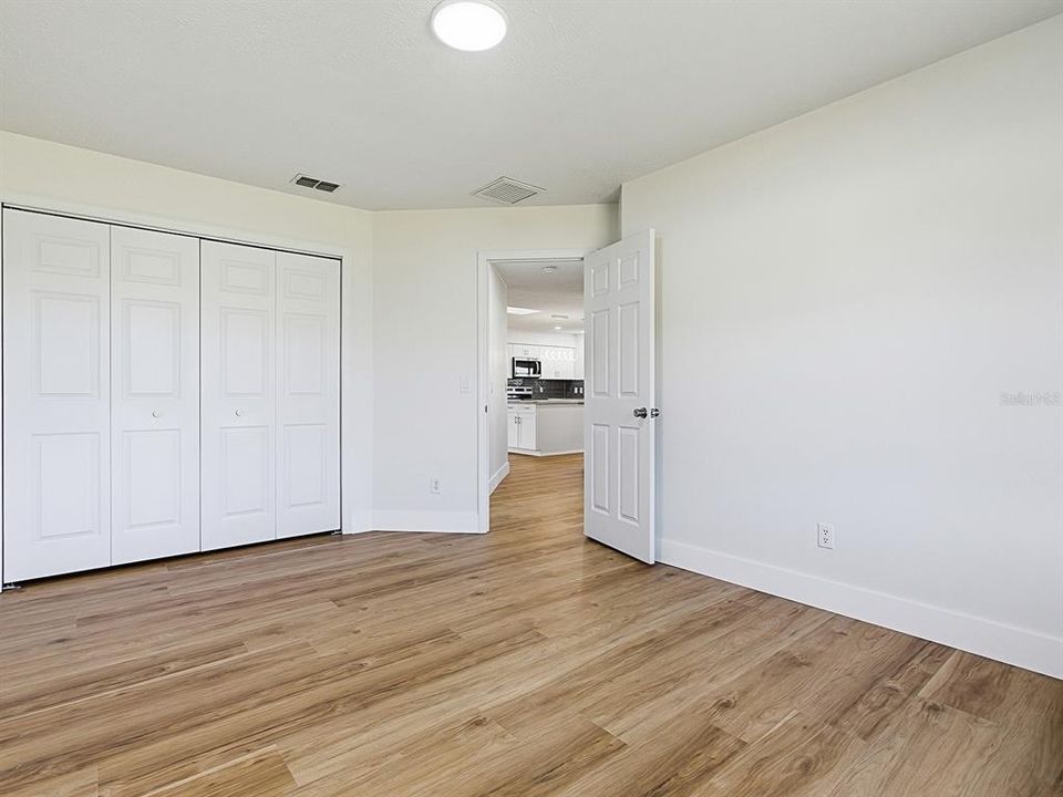 For Sale: $350,000 (4 beds, 2 baths, 2167 Square Feet)