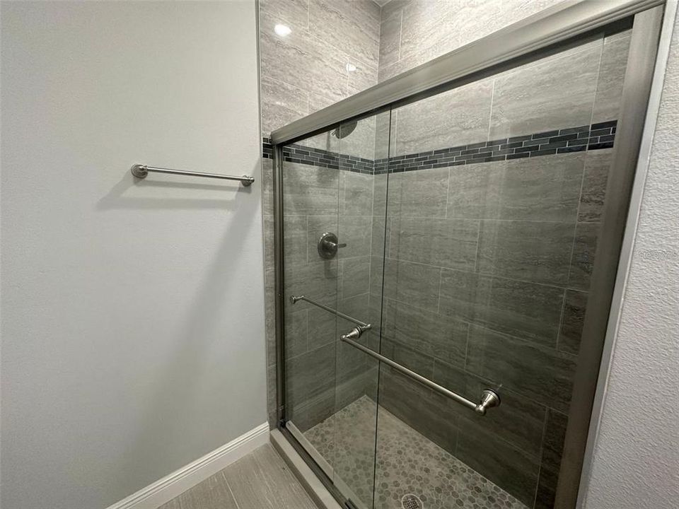 For Rent: $1,900 (4 beds, 2 baths, 1655 Square Feet)