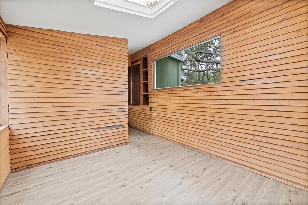 На продажу: $199,900 (2 спален, 2 ванн, 1380 Квадратных фут)