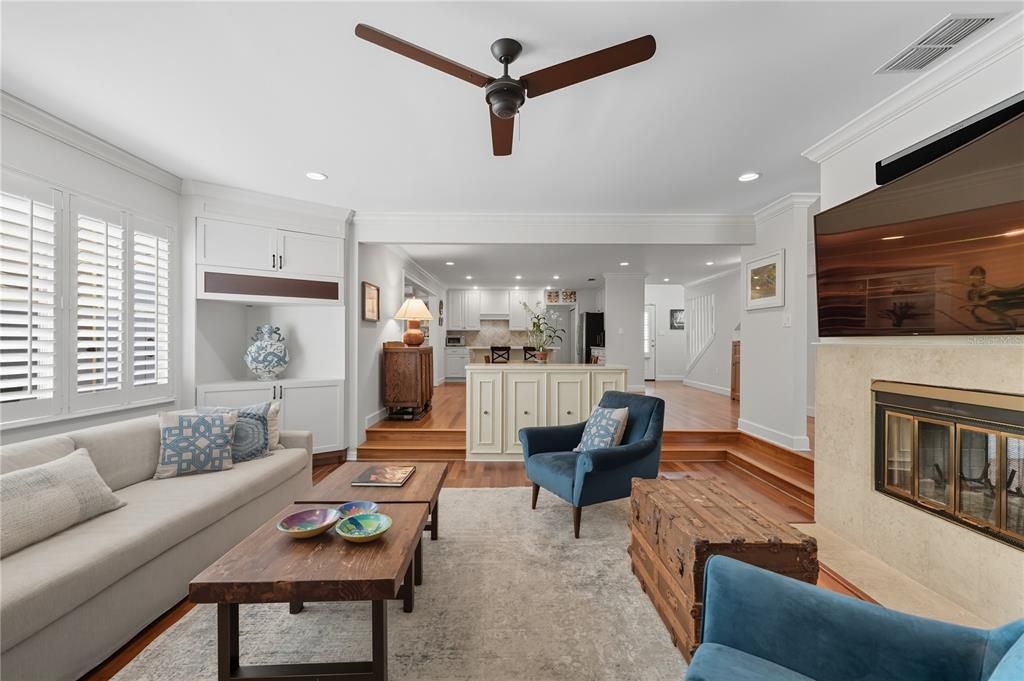 For Sale: $1,190,000 (3 beds, 2 baths, 2557 Square Feet)