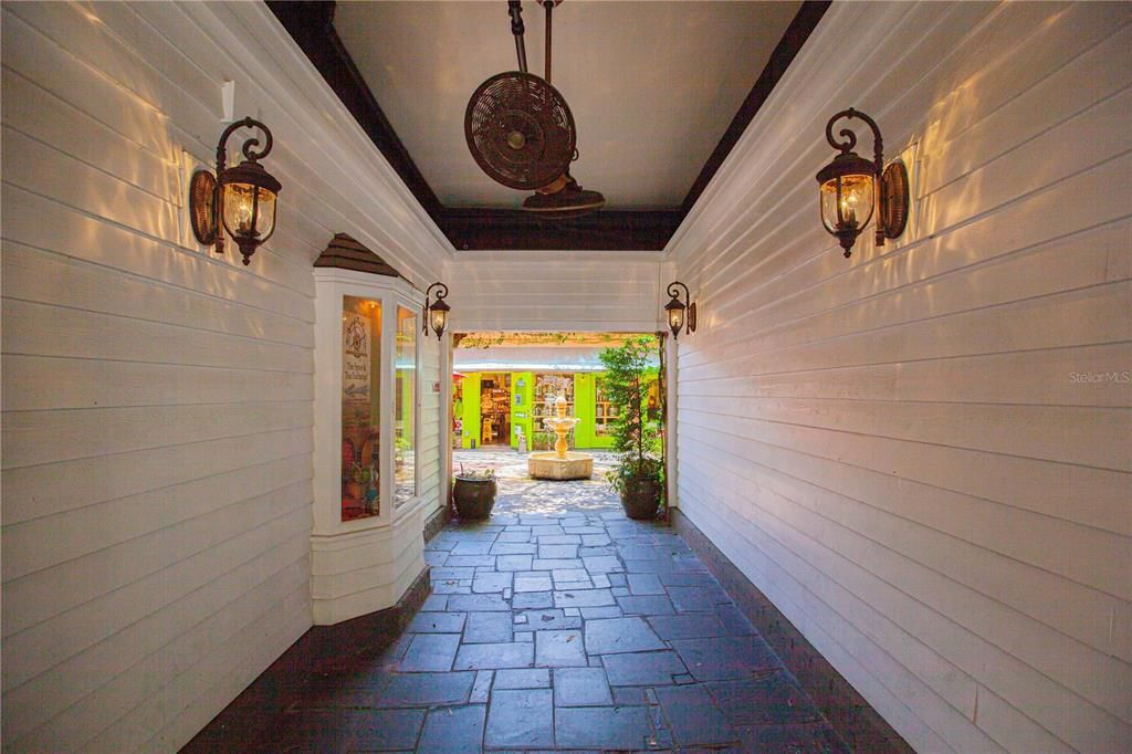 For Sale: $1,190,000 (3 beds, 2 baths, 2557 Square Feet)