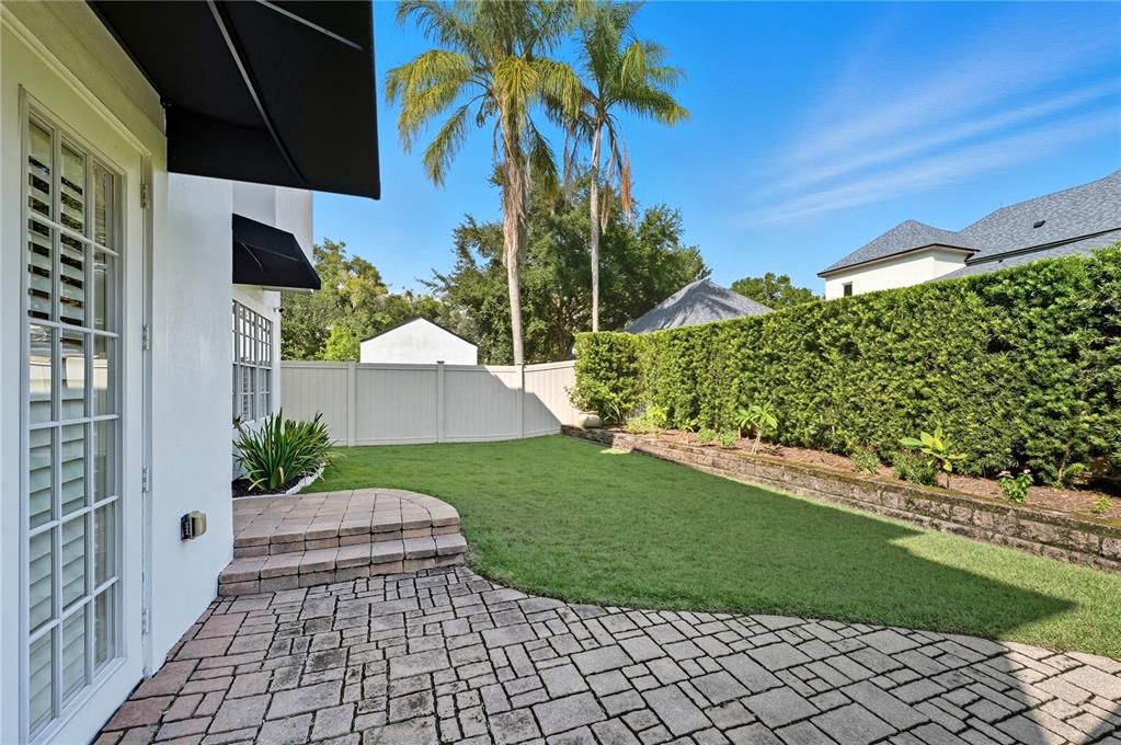 For Sale: $1,190,000 (3 beds, 2 baths, 2557 Square Feet)