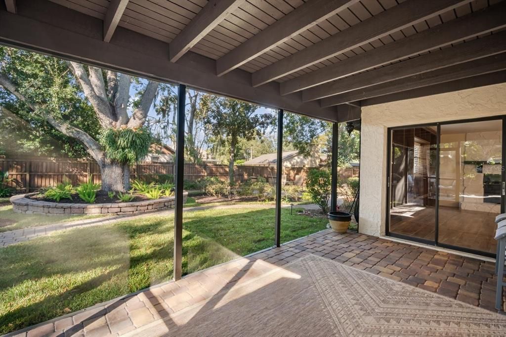 For Sale: $375,000 (3 beds, 2 baths, 1684 Square Feet)