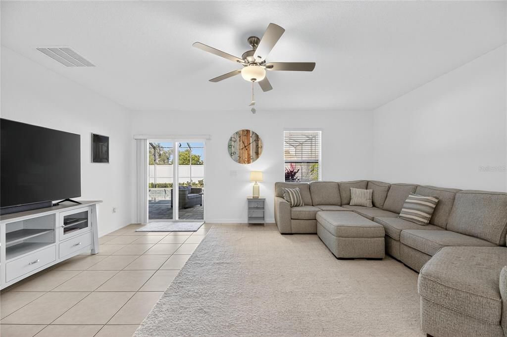 For Sale: $544,900 (5 beds, 2 baths, 2949 Square Feet)