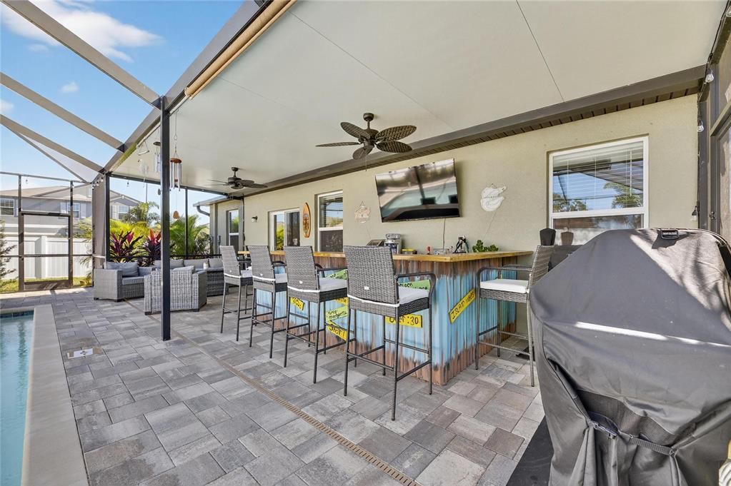 For Sale: $544,900 (5 beds, 2 baths, 2949 Square Feet)