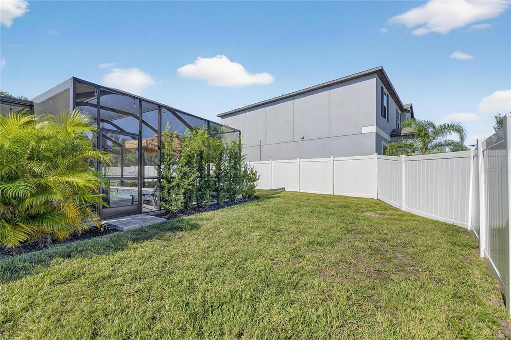 For Sale: $544,900 (5 beds, 2 baths, 2949 Square Feet)