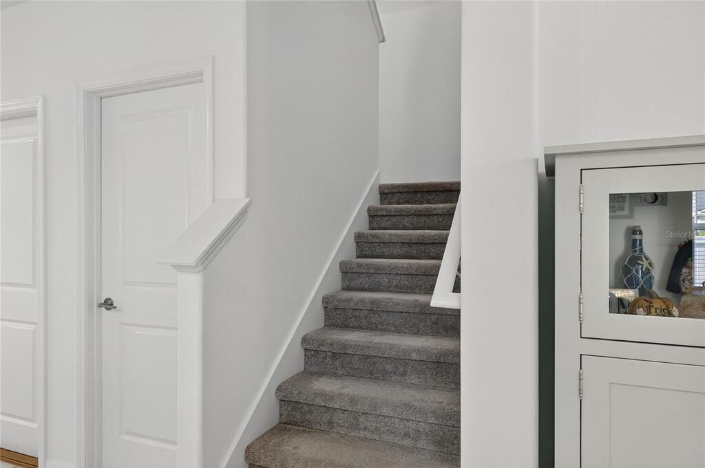 For Sale: $544,900 (5 beds, 2 baths, 2949 Square Feet)