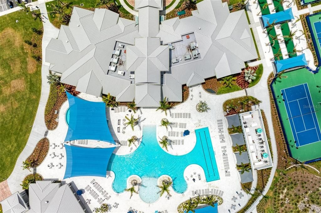 For Sale: $439,900 (2 beds, 2 baths, 1471 Square Feet)