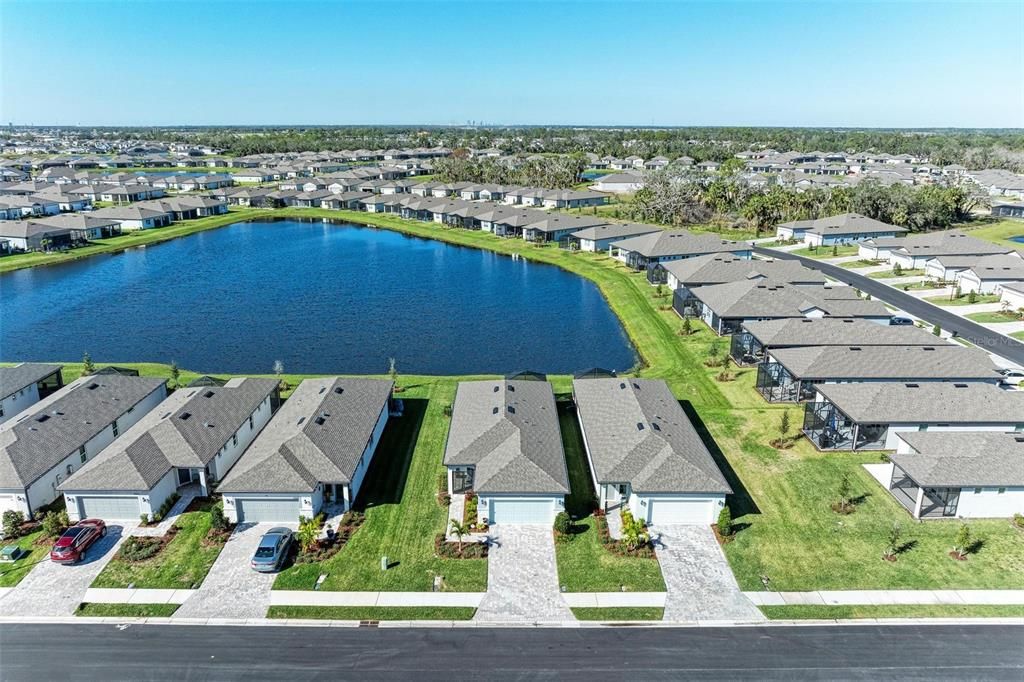 For Sale: $439,900 (2 beds, 2 baths, 1471 Square Feet)