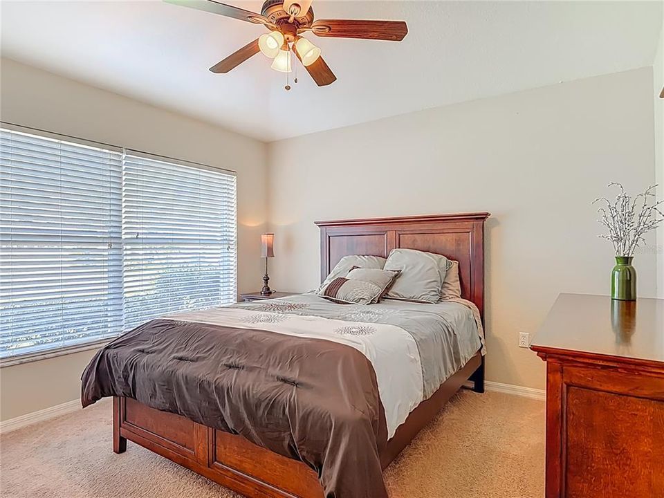 Active With Contract: $369,900 (3 beds, 2 baths, 1864 Square Feet)