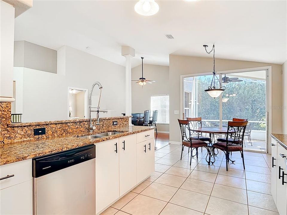 Active With Contract: $369,900 (3 beds, 2 baths, 1864 Square Feet)