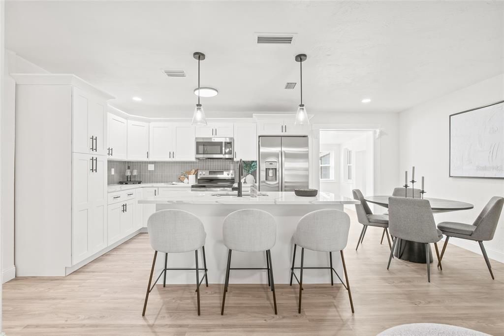 For Sale: $539,900 (4 beds, 2 baths, 1548 Square Feet)