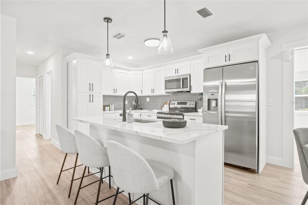 For Sale: $539,900 (4 beds, 2 baths, 1548 Square Feet)