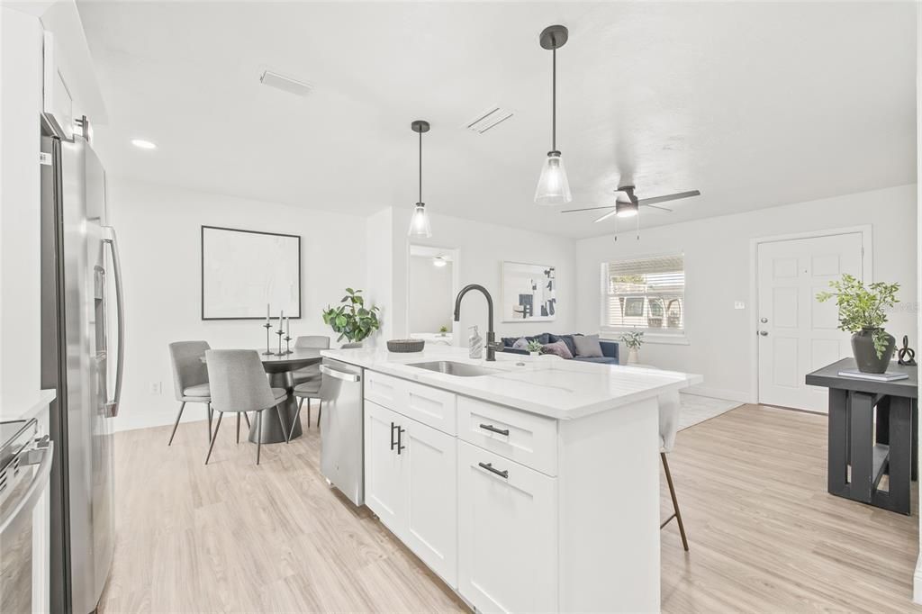 For Sale: $539,900 (4 beds, 2 baths, 1548 Square Feet)