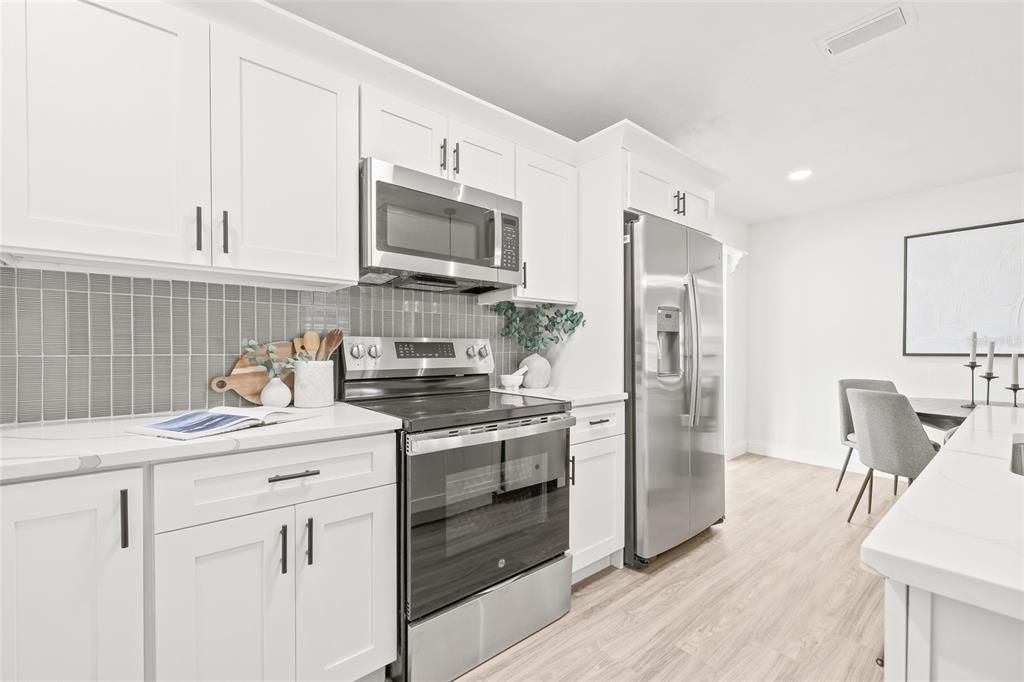 For Sale: $539,900 (4 beds, 2 baths, 1548 Square Feet)