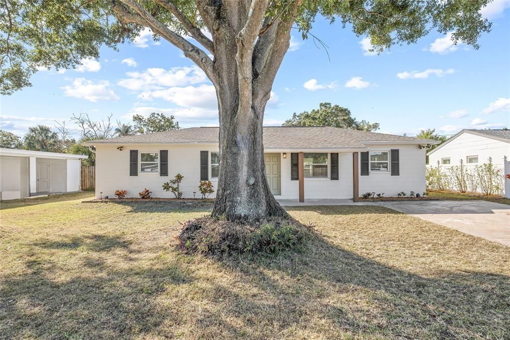 For Sale: $539,900 (4 beds, 2 baths, 1548 Square Feet)