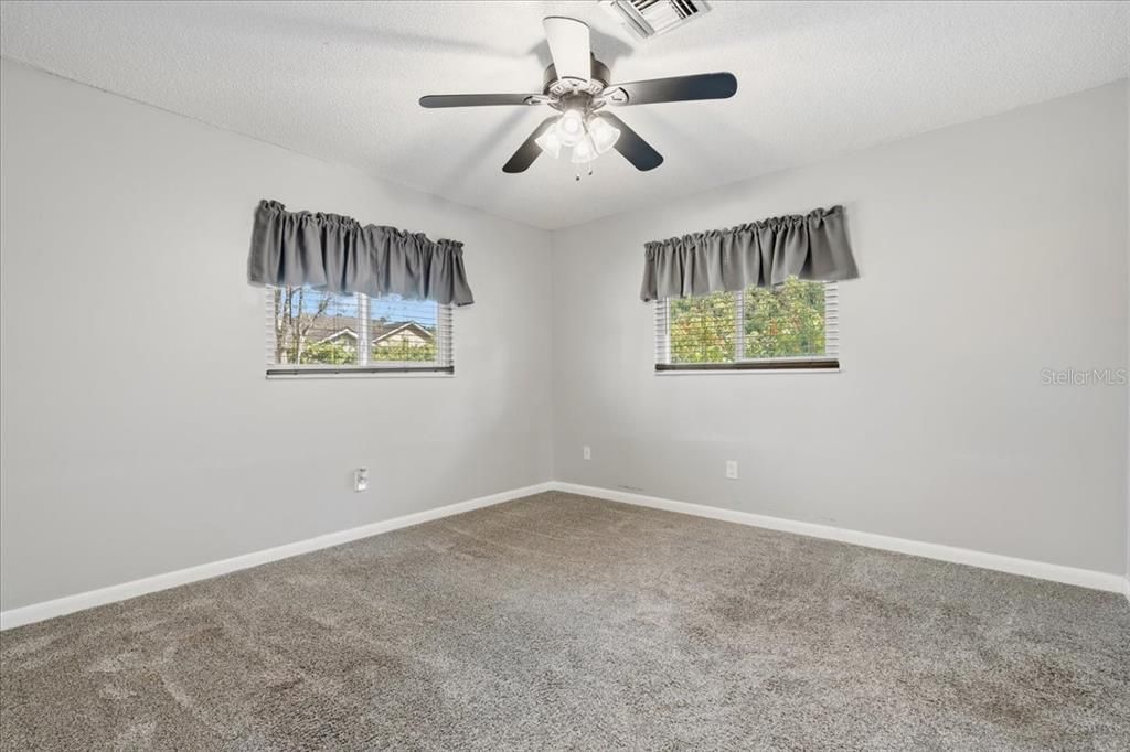 For Sale: $259,800 (2 beds, 2 baths, 1344 Square Feet)