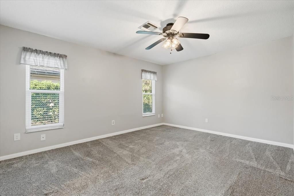 For Sale: $259,800 (2 beds, 2 baths, 1344 Square Feet)