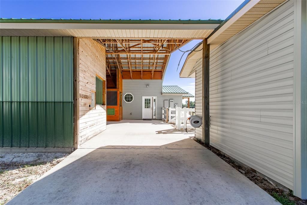 For Sale: $950,000 (5 beds, 3 baths, 2178 Square Feet)