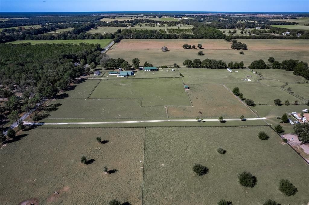 For Sale: $950,000 (5 beds, 3 baths, 2178 Square Feet)