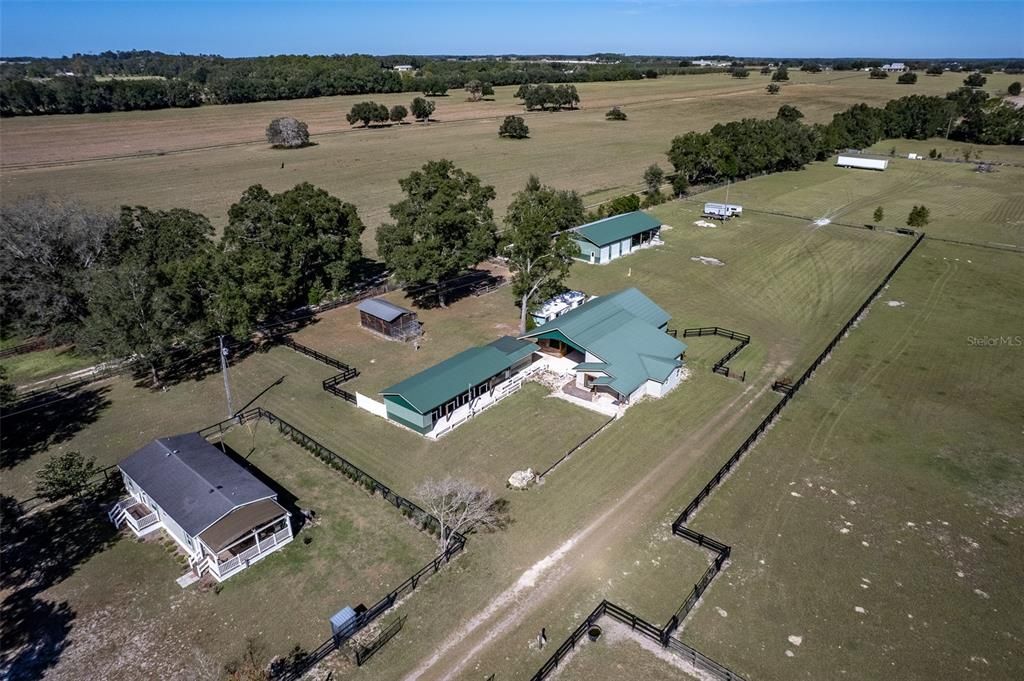 For Sale: $950,000 (5 beds, 3 baths, 2178 Square Feet)