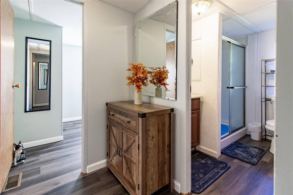 For Sale: $950,000 (5 beds, 3 baths, 2178 Square Feet)