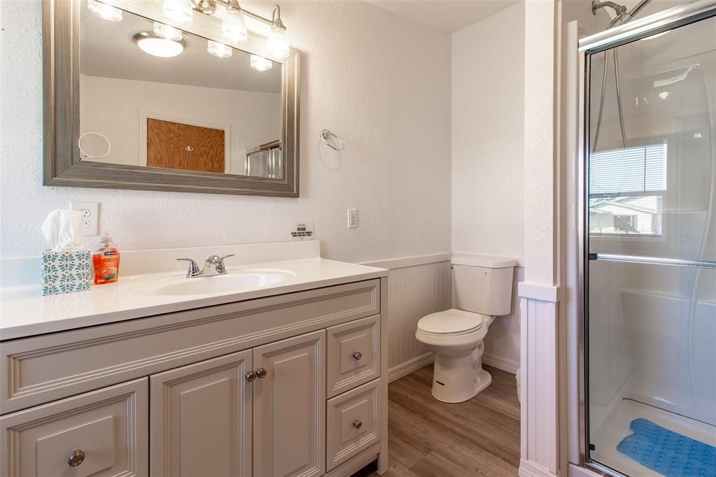 For Sale: $950,000 (5 beds, 3 baths, 2178 Square Feet)