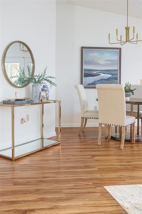 For Sale: $299,900 (2 beds, 2 baths, 1751 Square Feet)