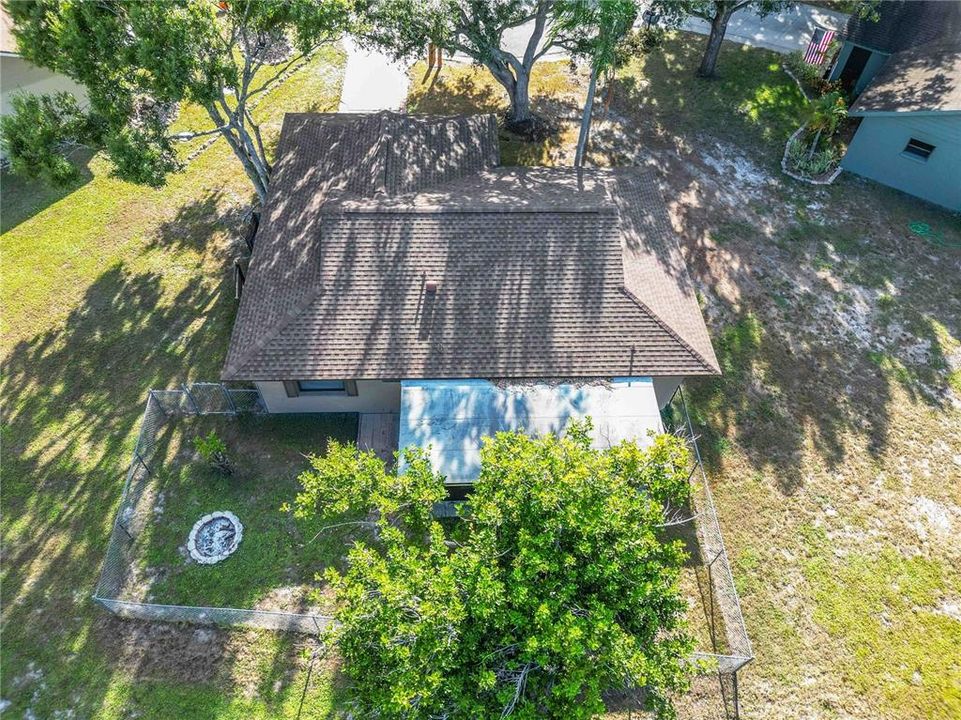 For Sale: $349,999 (2 beds, 2 baths, 878 Square Feet)