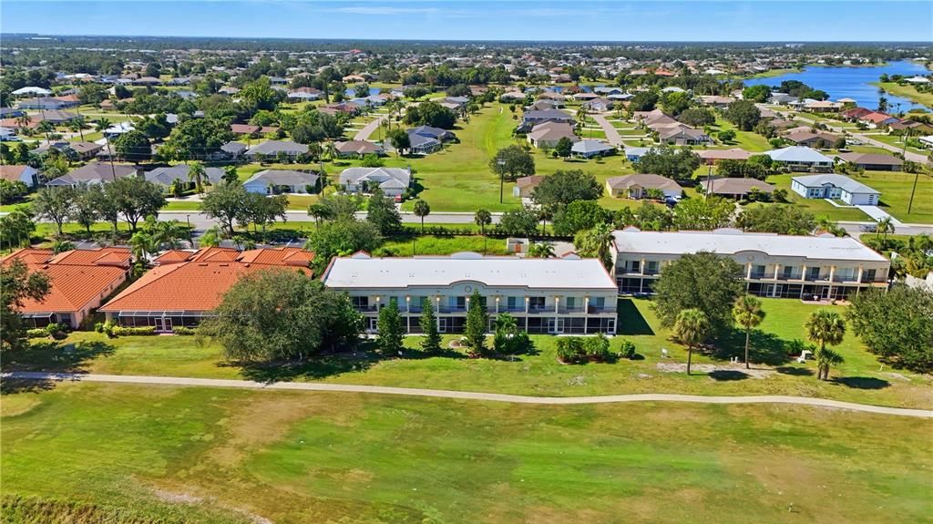 For Sale: $199,900 (2 beds, 2 baths, 1154 Square Feet)