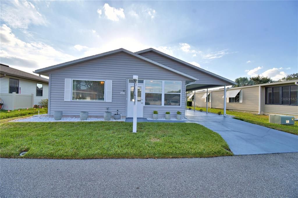 For Sale: $222,000 (2 beds, 2 baths, 1196 Square Feet)