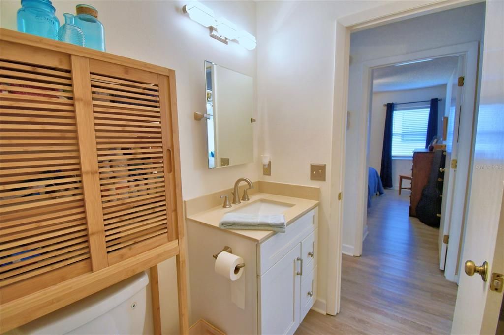 For Sale: $222,000 (2 beds, 2 baths, 1196 Square Feet)