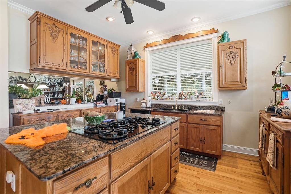 待售: $1,900,000 (3 贝兹, 3 浴室, 3186 平方英尺)