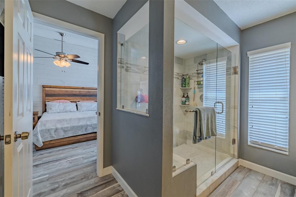 For Sale: $500,000 (4 beds, 2 baths, 2162 Square Feet)