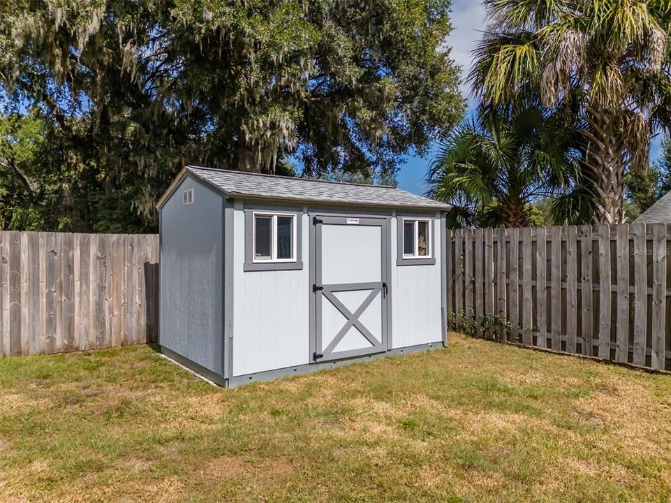 For Sale: $500,000 (4 beds, 2 baths, 2162 Square Feet)