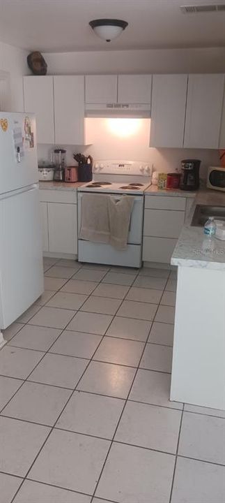 For Sale: $249,900 (3 beds, 2 baths, 1601 Square Feet)