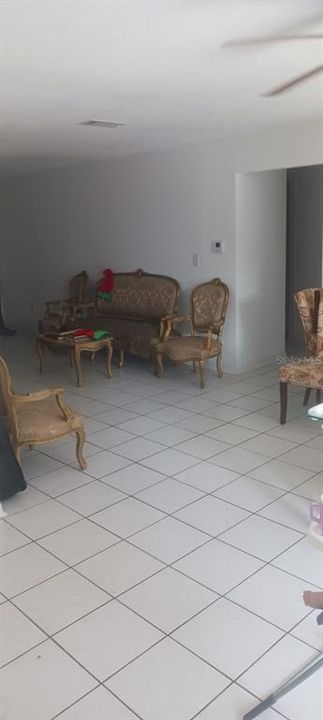 For Sale: $249,900 (3 beds, 2 baths, 1601 Square Feet)