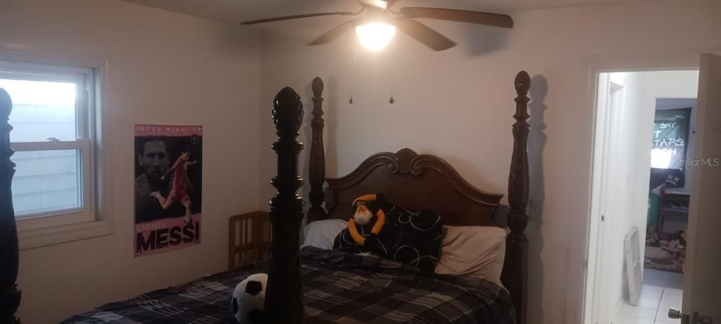 For Sale: $249,900 (3 beds, 2 baths, 1601 Square Feet)