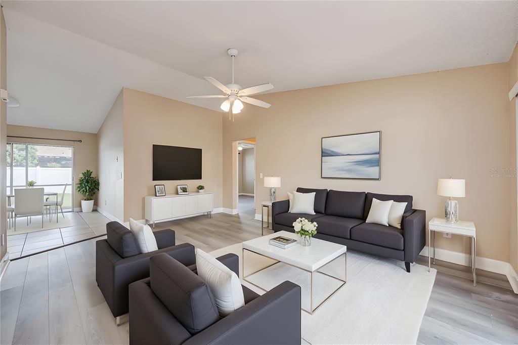 Active With Contract: $250,000 (3 beds, 2 baths, 1050 Square Feet)