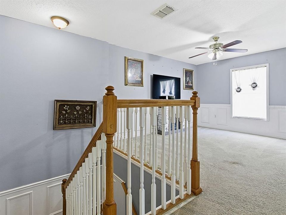 For Sale: $399,000 (4 beds, 2 baths, 2948 Square Feet)