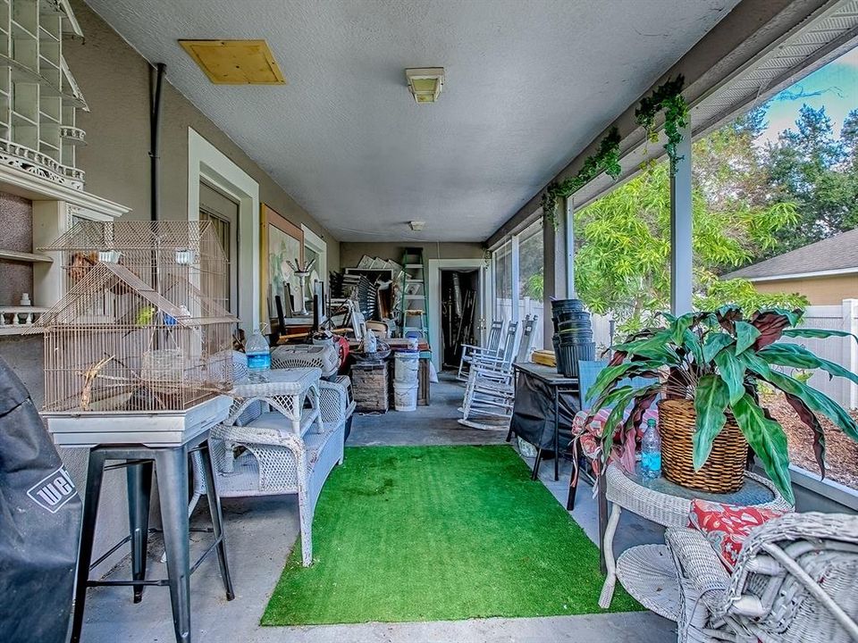 For Sale: $399,000 (4 beds, 2 baths, 2948 Square Feet)