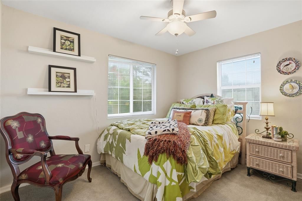 待售: $810,000 (3 贝兹, 2 浴室, 1666 平方英尺)